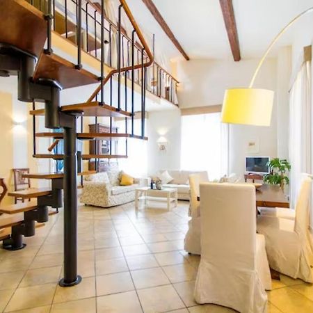Appartamento Borgo Apostoli Florencia Exterior foto